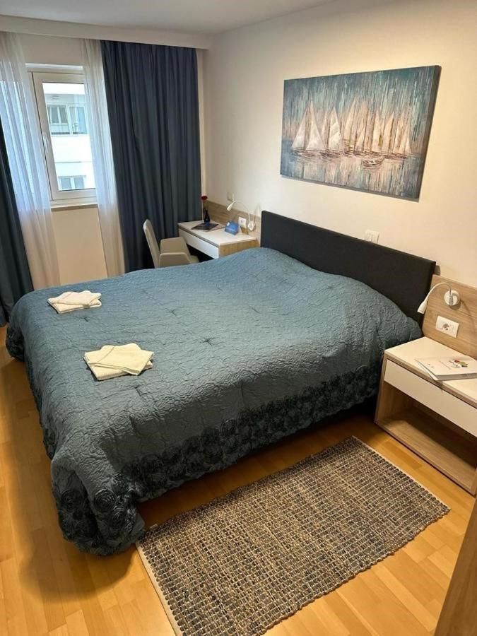 Edra Suite Apartment Умаг Екстериор снимка